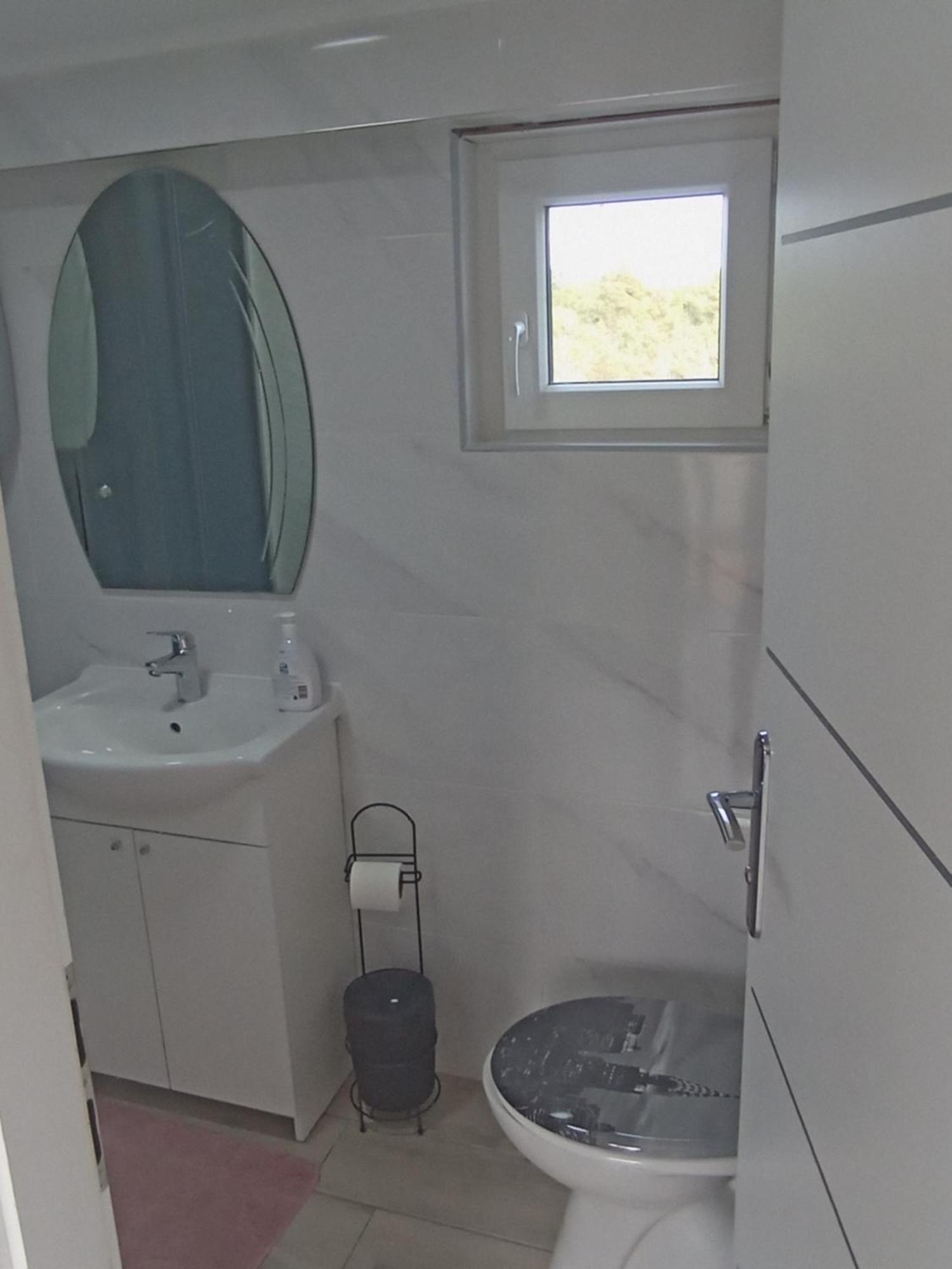 Apartman Lana Lozovac Exteriör bild